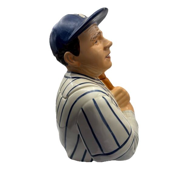Vintage Babe Ruth Baseball Legend Hand Painted Cookie Jar By Clay Arts 1997 - Picture 4 of 12